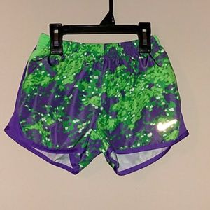 Girls size 6X Nike shorts